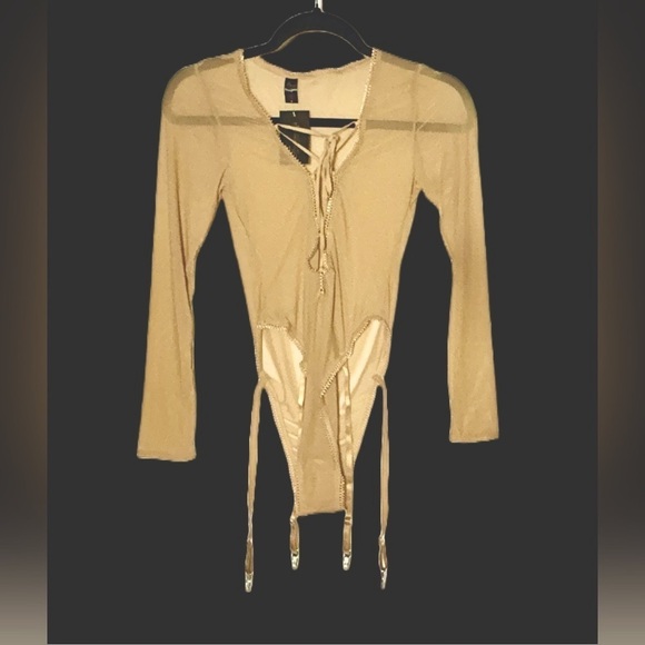 NWT Frederick’s of Hollywood Lola Lee Nude Mesh Teddy, Lace-Up, Garter Straps, S - Picture 6 of 16